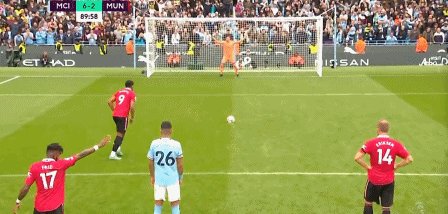 1664722153634025819.gif 迈阿尔点球.gif