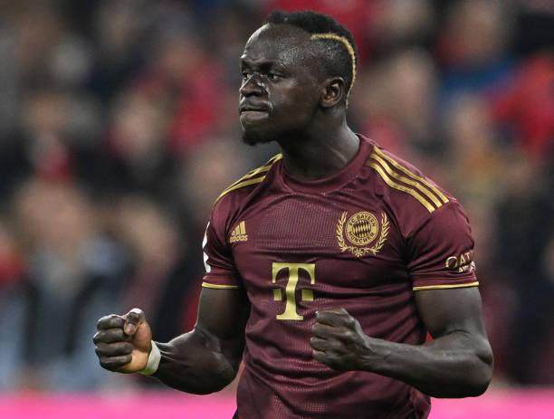 1664583194862087871.jpg 1243623774-612x612.jpg